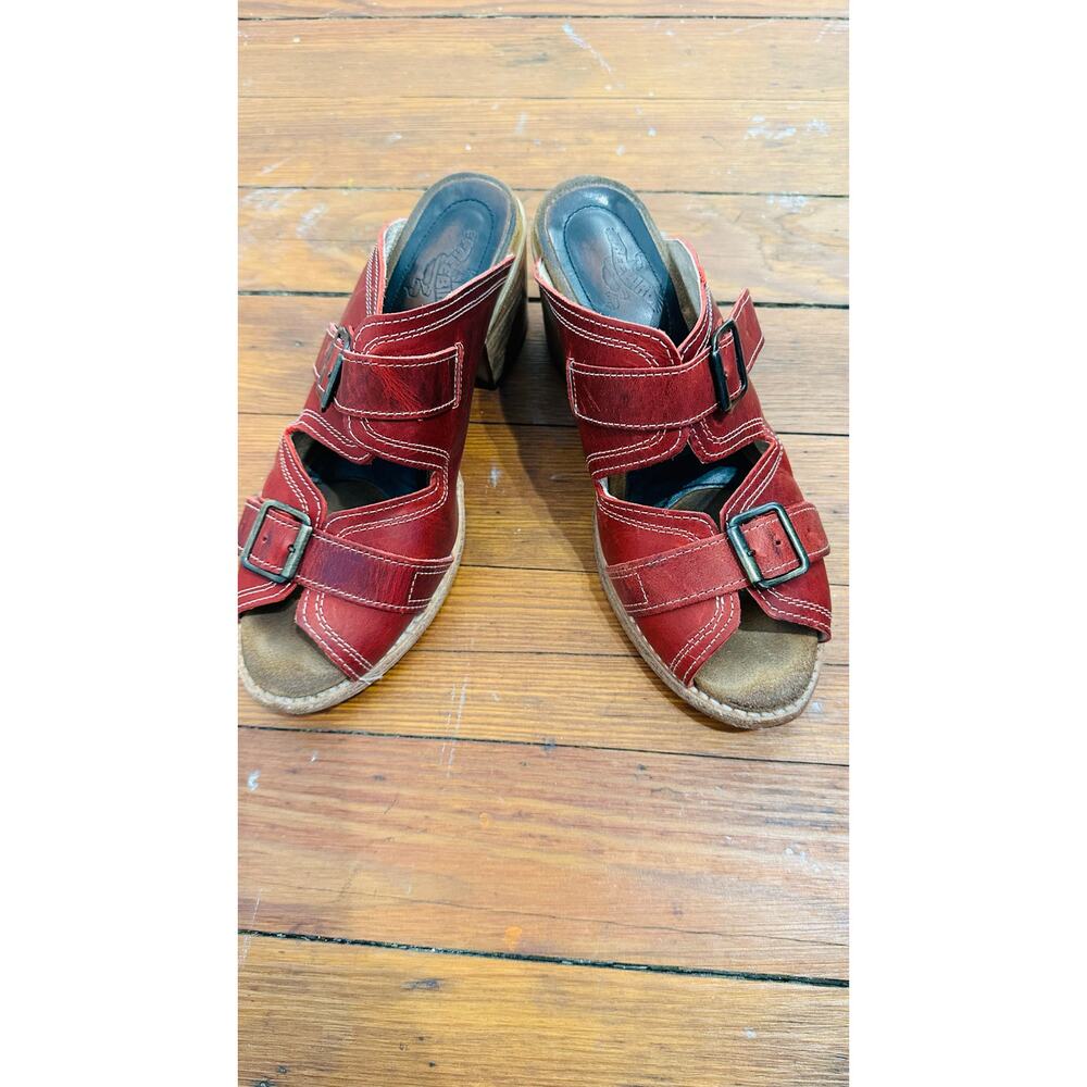 FREEBIRD Red Leather Caprice Buckle Detail Open Toe Sandal Block Heel size 10 - Picture 4 of 10